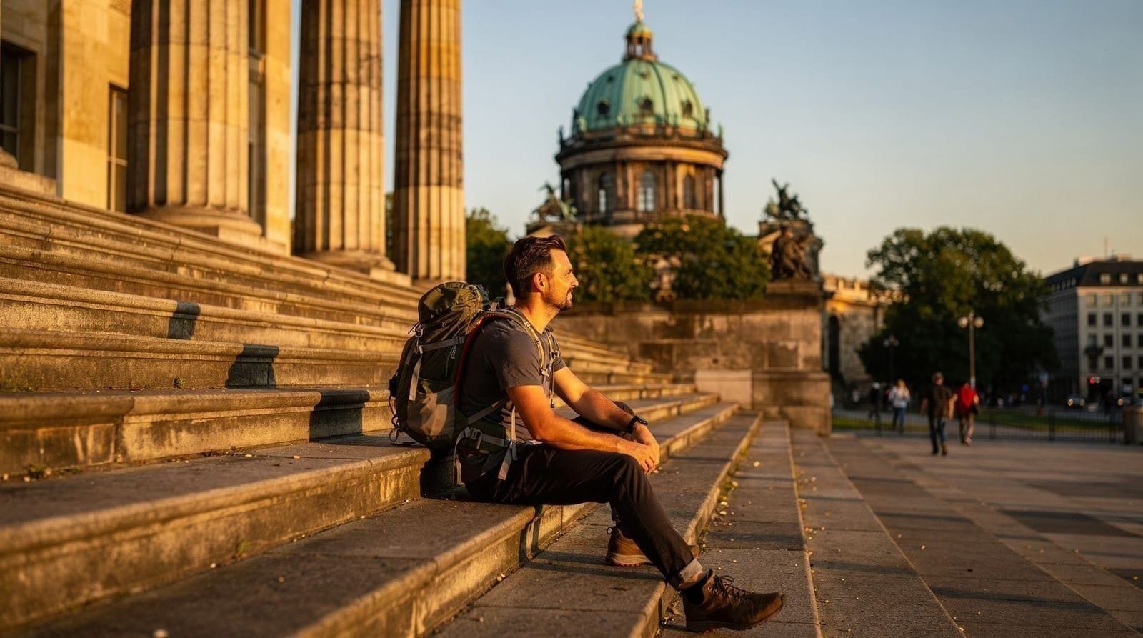 Berlino in solitaria — la guida onesta per il 2026 — Da soli a Berlino: dove alloggiare, quanto è sicura davvero, le attività ideali 