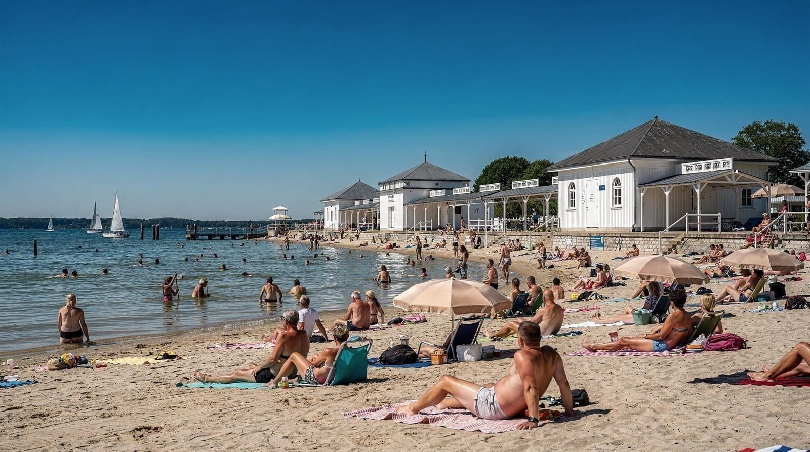 Berlin in summer — lakes, biergartens, festivals, and long days