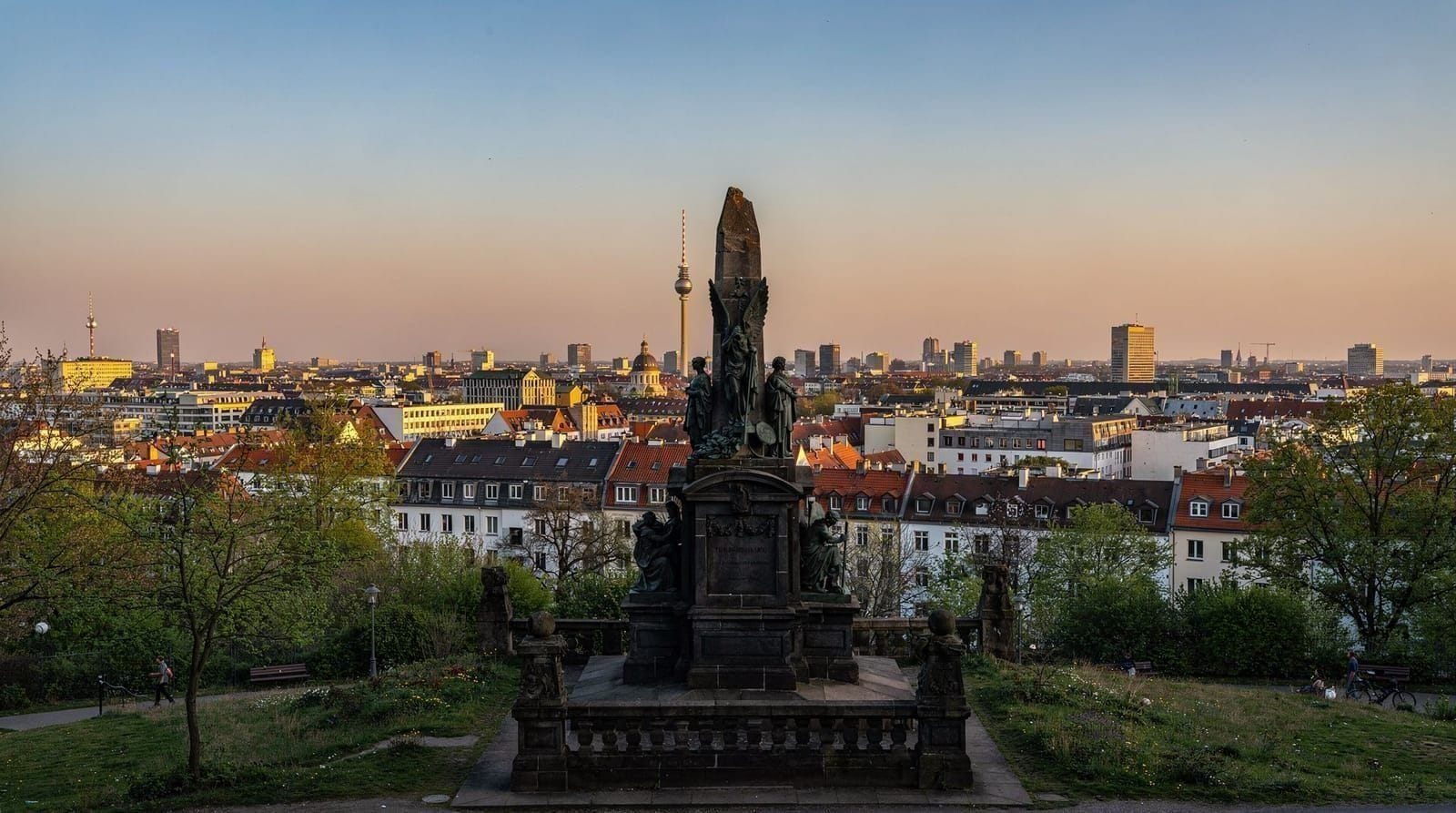 Berlin trip planning guide — everything you need before you go