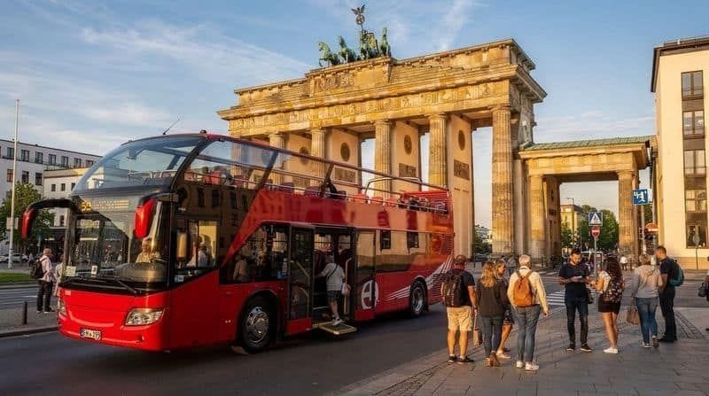 Berlin: East and West Hop-On Hop-Off Bus Tour