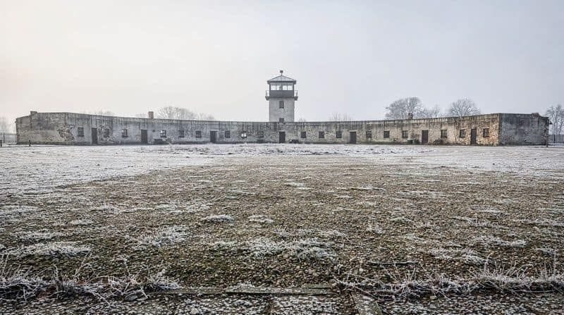 From Berlin: Sachsenhausen Concentration Camp Day Trip